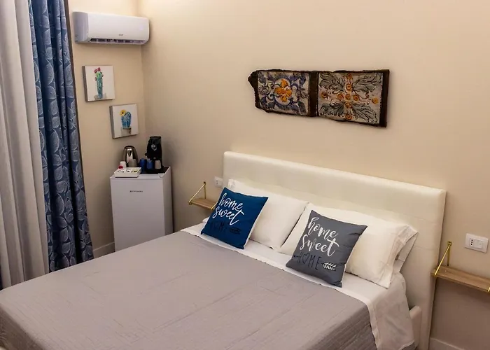 Private Bathroom King Room